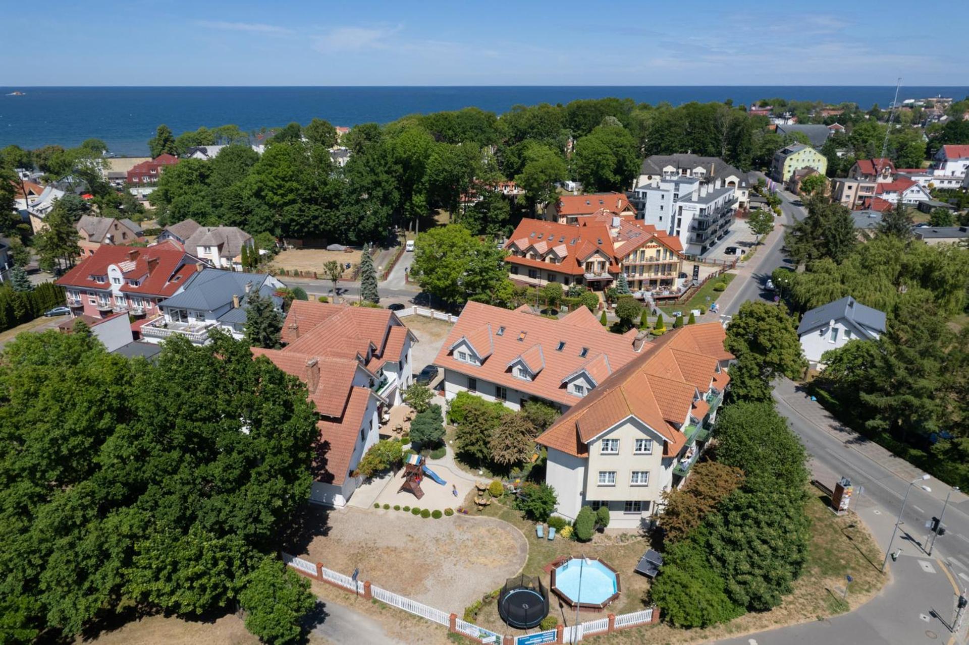 Baltyk Resort Rewal Bagian luar foto